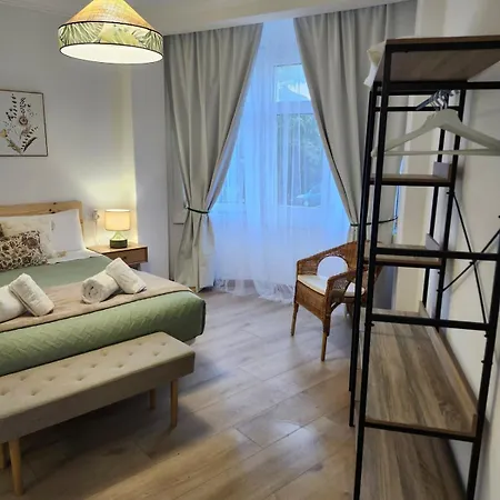 Apartment O Trebello *